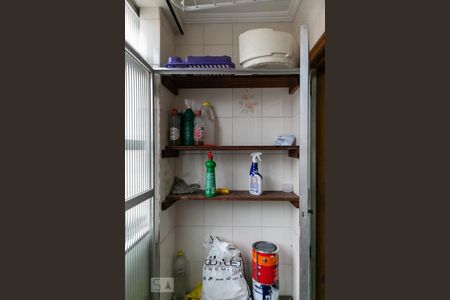 Apartamento para alugar com 57m², 1 quarto e sem vaga Apartamento para alugar com 57m², 1 quarto e sem vagaLavanderia