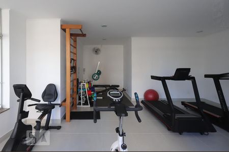 Apartamento para alugar com 98m², 3 quartos e 2 vagas Apartamento para alugar com 98m², 3 quartos e 2 vagasAcademia