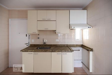 Apartamento para alugar com 98m², 3 quartos e 2 vagas Apartamento para alugar com 98m², 3 quartos e 2 vagasCozinha