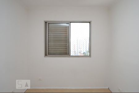 Apartamento para alugar com 98m², 3 quartos e 2 vagas Apartamento para alugar com 98m², 3 quartos e 2 vagasQuarto 2