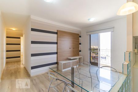 Apartamento à venda com 60m², 2 quartos e 2 vagasSala