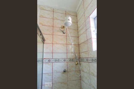 Casa à venda com 200m², 5 quartos e 2 vagas Casa à venda com 200m², 5 quartos e 2 vagasBanheiro