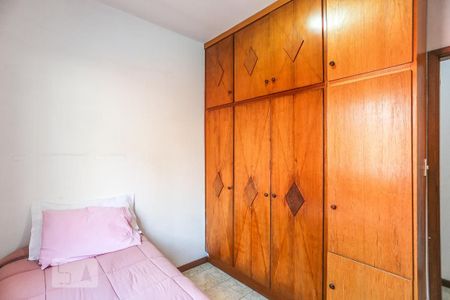 Casa à venda com 200m², 5 quartos e 2 vagas Casa à venda com 200m², 5 quartos e 2 vagasQuarto 1