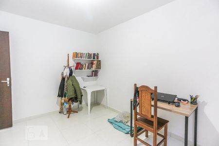 Casa à venda com 200m², 5 quartos e 2 vagas Casa à venda com 200m², 5 quartos e 2 vagasQuarto Reversivel