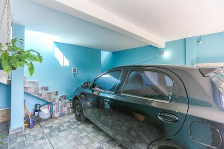 Casa à venda com 200m², 5 quartos e 2 vagas Casa à venda com 200m², 5 quartos e 2 vagasGaragem