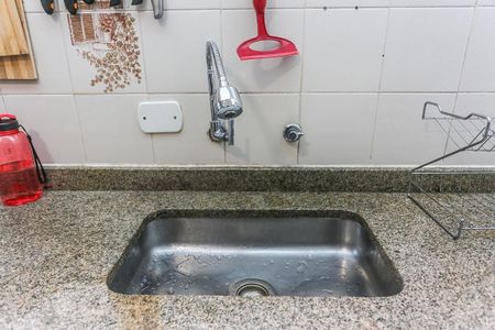 Casa à venda com 200m², 5 quartos e 2 vagas Casa à venda com 200m², 5 quartos e 2 vagasCozinha