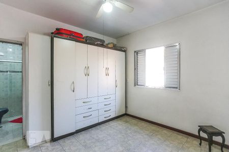 Casa à venda com 200m², 5 quartos e 2 vagas Casa à venda com 200m², 5 quartos e 2 vagasSuite 2