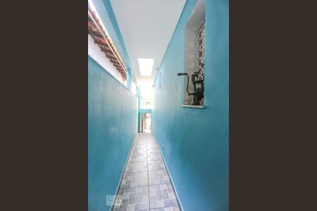 Casa à venda com 200m², 5 quartos e 2 vagas Casa à venda com 200m², 5 quartos e 2 vagasCorredor LAteral