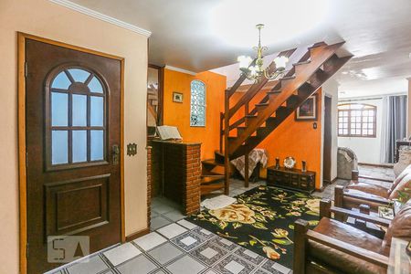 Sala de Estar de casa à venda com 5 quartos, 200m² em Jardim Ester, São Paulo