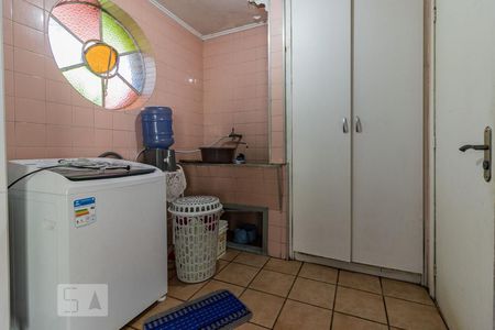 Casa à venda com 270m², 4 quartos e 3 vagas Casa à venda com 270m², 4 quartos e 3 vagasDetalhe da area de serviço