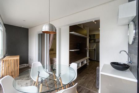 Apartamento para alugar com 34m², 1 quarto e 1 vagaVaranda