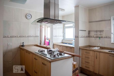 Apartamento para alugar com 100m², 3 quartos e 2 vagasCozinha