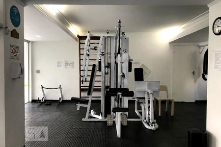 Apartamento para alugar com 100m², 3 quartos e 2 vagas Apartamento para alugar com 100m², 3 quartos e 2 vagasÁrea comum - Academia