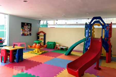 Apartamento para alugar com 100m², 3 quartos e 2 vagas Apartamento para alugar com 100m², 3 quartos e 2 vagasBrinquedoteca