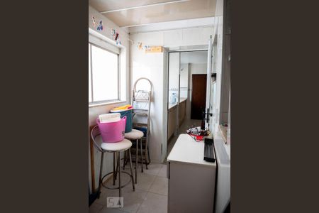 Apartamento para alugar com 100m², 3 quartos e 2 vagasÁrea de Serviço