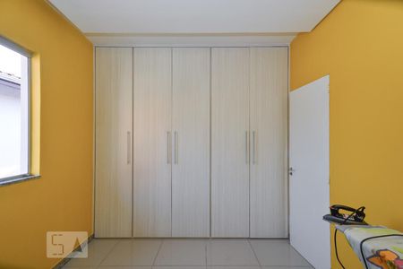Quarto 2 de casa à venda com 2 quartos, 75m² em Planalto, Belo Horizonte