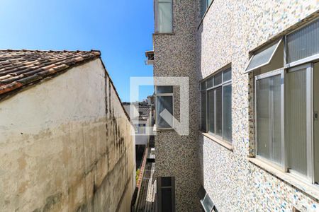 Quarto vista de apartamento para alugar com 2 quartos, 55m² em Abolição, Rio de Janeiro