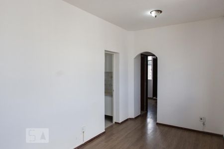 Apartamento à venda com 62m², 2 quartos e 1 vaga Apartamento à venda com 62m², 2 quartos e 1 vagaSala