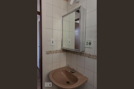 Apartamento à venda com 62m², 2 quartos e 1 vaga Apartamento à venda com 62m², 2 quartos e 1 vagaBanheiro Corredor