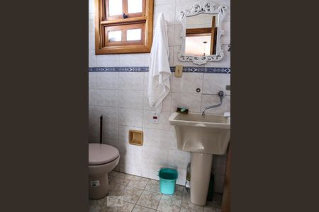 Casa à venda com 260m², 3 quartos e 1 vagaBanheiro suíte