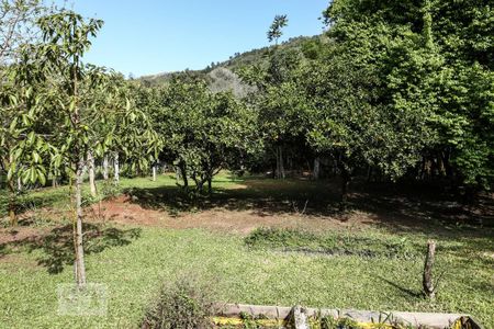 Casa à venda com 260m², 3 quartos e 1 vagaPátio