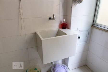 Apartamento à venda com 71m², 2 quartos e sem vagaÁrea de Serviço