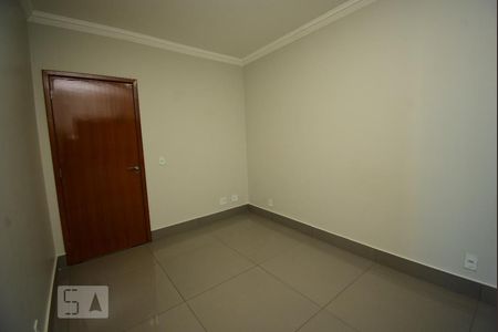 Quarto 2 de apartamento para alugar com 2 quartos, 55m² em Setor Habitacional Arniqueira (águas Claras), Brasília
