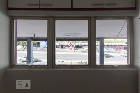 Vista Sala de apartamento para alugar com 1 quarto, 24m² em Asa Norte, Brasília