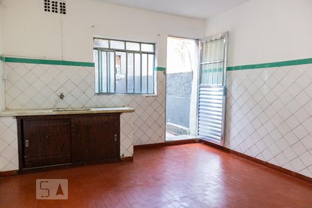 Sala e cozinha de casa para alugar com 1 quarto, 50m² em Vila Medeiros, São Paulo