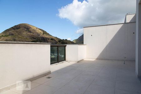 Apartamento à venda com 140m², 3 quartos e 2 vagasTerraço