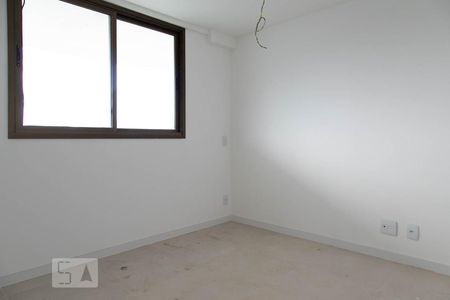 Apartamento à venda com 140m², 3 quartos e 2 vagasSuíte