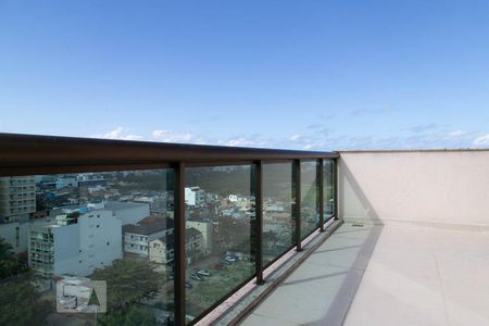 Apartamento à venda com 140m², 3 quartos e 2 vagasTerraço