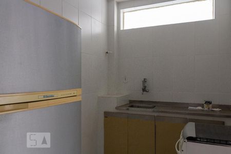 Apartamento para alugar com 86m², 3 quartos e sem vaga Apartamento para alugar com 86m², 3 quartos e sem vagaCozinha e Área de Serviço