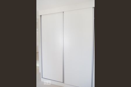 Apartamento à venda com 50m², 2 quartos e 2 vagas Apartamento à venda com 50m², 2 quartos e 2 vagasQuarto 2