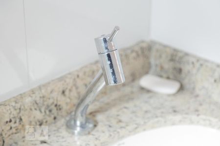 Apartamento à venda com 50m², 2 quartos e 2 vagas Apartamento à venda com 50m², 2 quartos e 2 vagasBanheiro