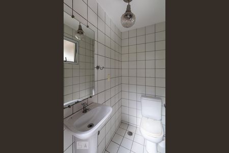 Casa à venda com 375m², 5 quartos e 3 vagasBanheiro de Serviço