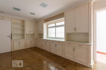 Casa à venda com 375m², 5 quartos e 3 vagasCopa