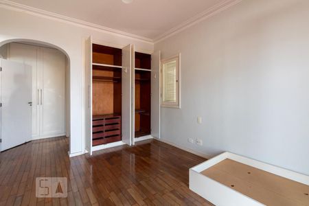 Casa à venda com 375m², 5 quartos e 3 vagasSuite 3