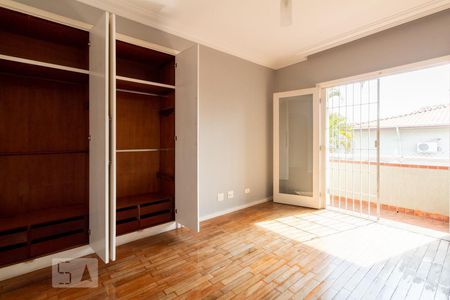 Casa à venda com 375m², 5 quartos e 3 vagasSuite 2