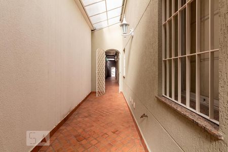 Casa à venda com 375m², 5 quartos e 3 vagasCorredor