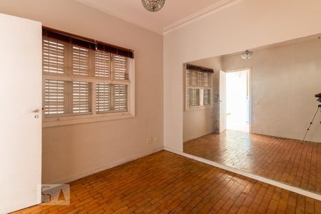 Casa à venda com 375m², 5 quartos e 3 vagasSuite 5