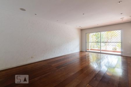 Sala de casa à venda com 5 quartos, 375m² em Vila da Saúde, São Paulo