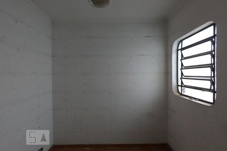 Casa à venda com 150m², 4 quartos e 2 vagasQuarto /Escritório