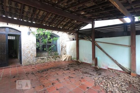 Casa à venda com 150m², 4 quartos e 2 vagasGaragem