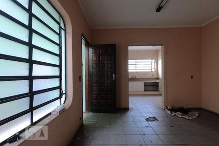Casa à venda com 150m², 4 quartos e 2 vagasCopa