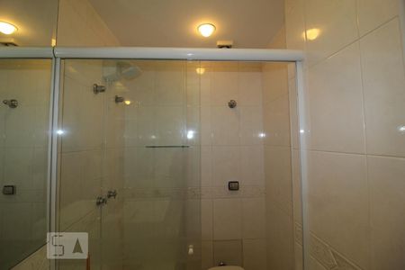 Apartamento para alugar com 250m², 3 quartos e 3 vagasBanheiro 2 social