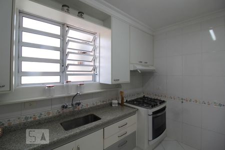 Apartamento para alugar com 250m², 3 quartos e 3 vagasCozinha