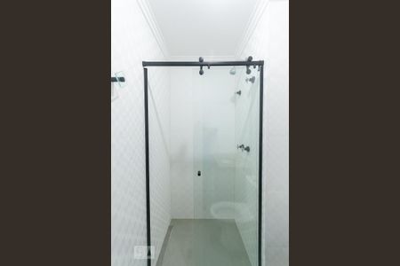 Apartamento à venda com 81m², 2 quartos e 2 vagas Apartamento à venda com 81m², 2 quartos e 2 vagasBanheiro da Suíte