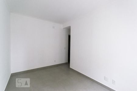 Apartamento à venda com 81m², 2 quartos e 2 vagas Apartamento à venda com 81m², 2 quartos e 2 vagasSuíte