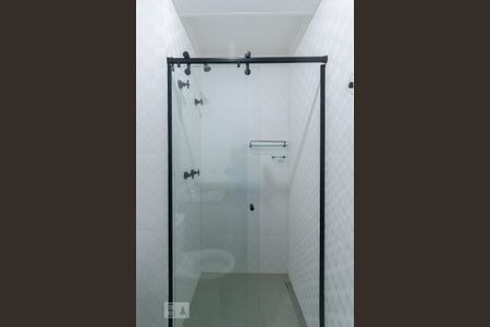 Apartamento à venda com 81m², 2 quartos e 2 vagas Apartamento à venda com 81m², 2 quartos e 2 vagasBanheiro Social